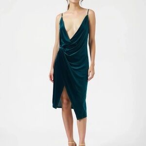 LILYFUL Velvet Strappy Bodycon Midi Dress Green Medium